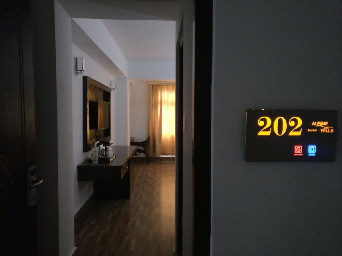 Alpine Hills Hotel 강토크 외부 사진